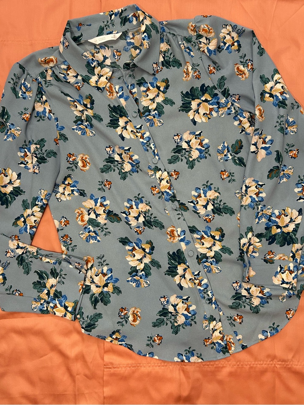 LC Lauren Conrad Floral Button Down size small